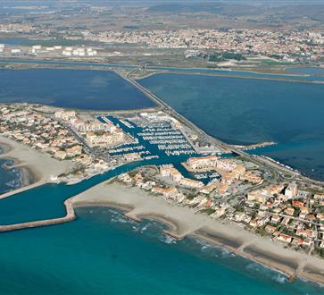 Frontignan vue aérienne - Camping  L'aigue Marine